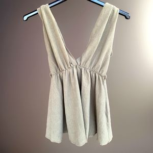 GREEN DEEP V PLEATED TANK TOP PRETTY LITTLE THING WOMENS SIZE 10